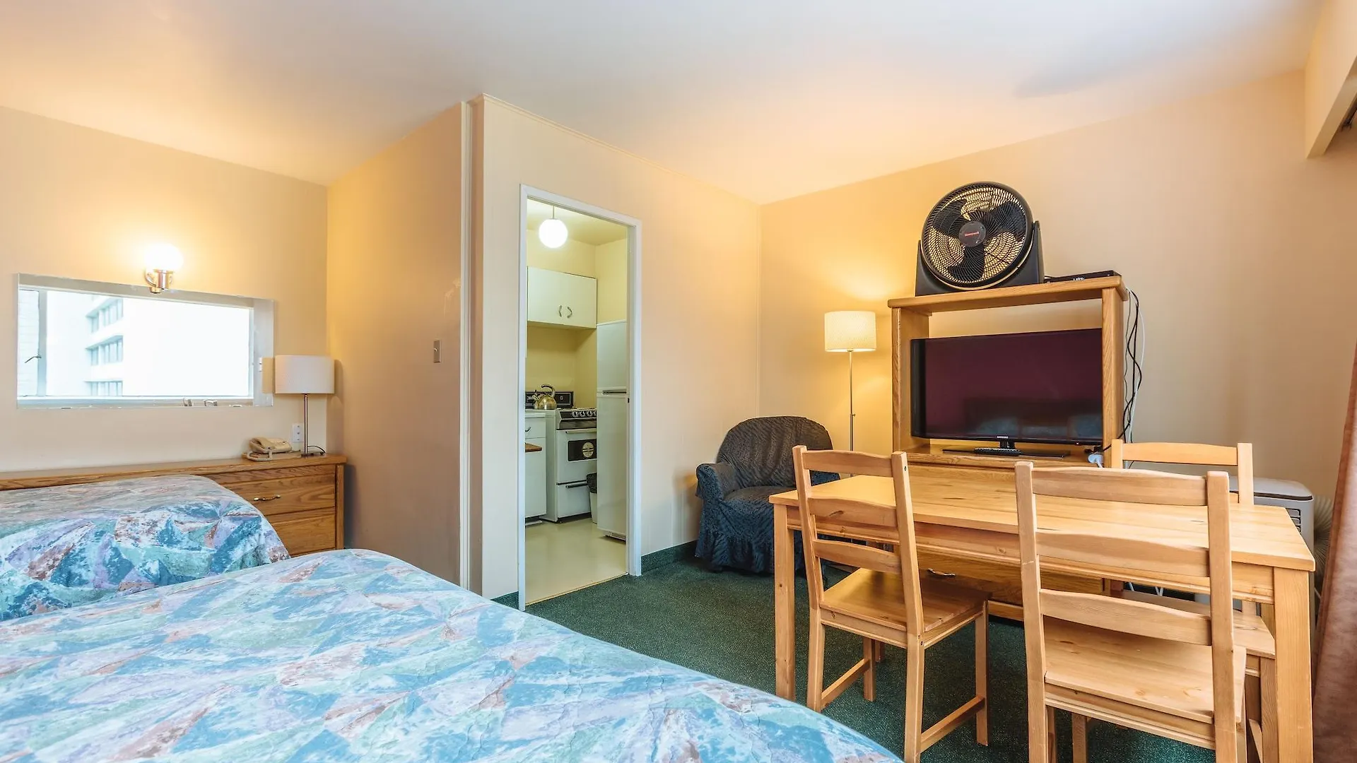 English Bay Hotel Ванкувер